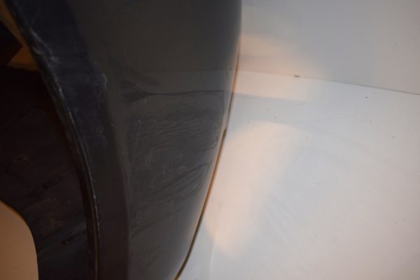 California Rear bumper part :81961910 - Image 4