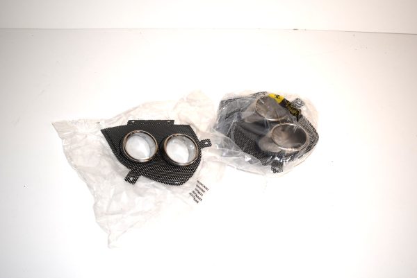 RH exhaust terminal brand new RH 80666800