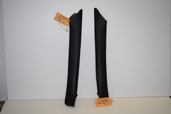 LH and RH post moulding  62203800  and  62203900